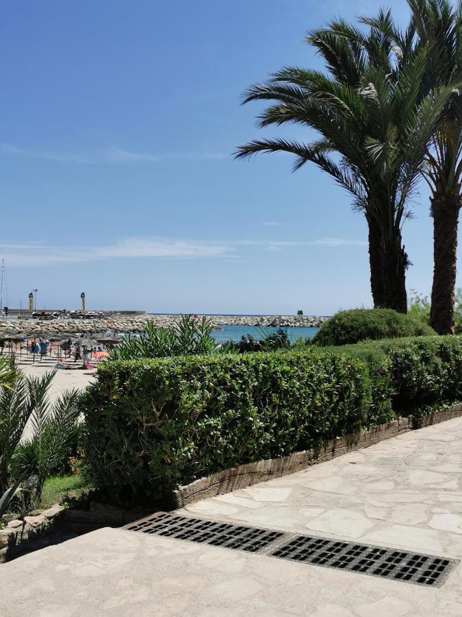 Apartament Port De -roc Sant Gaieta Roda de Bará